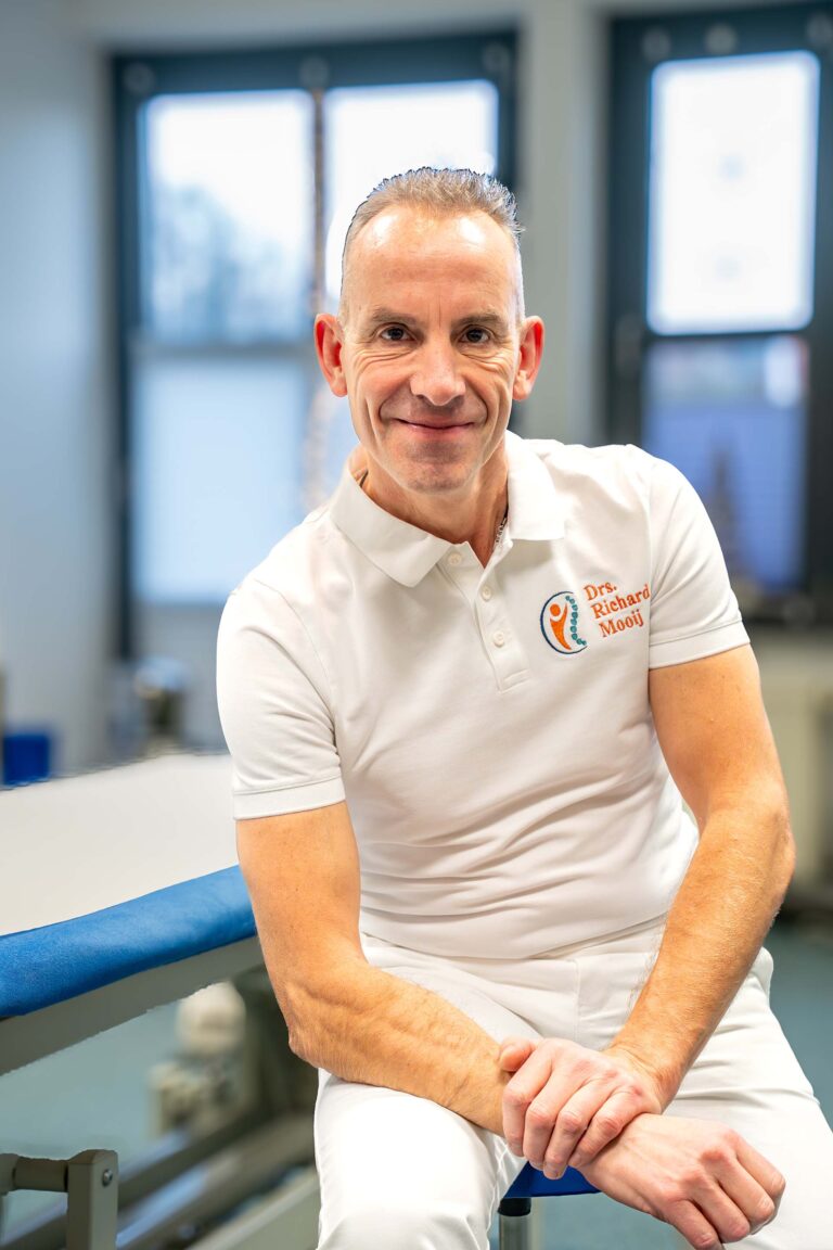Drs. Richard Mooij, Facharzt für Physikalische und Rehabilitative Medizin sowie Ärztlicher Osteopath und Physiotherapeut